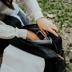 JJ Cole Bloomfield Modular Knapsack Diaper Bag Onyx & Ivory 26 JJ Cole Bloomfield Modular Knapsack Diaper Bag Onyx & Ivory -Baby Products GUEST 05d6bf86 3720 4ef9 a686 06dd9133b3f0