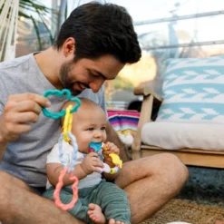 Infantino Go Gaga! Teethers & Rattle Baby Gift Set -Baby Products GUEST 0eef017a 0869 414b ba00 070e2dd91186