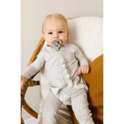 Loulou Lollipop Lolli Soother Holder In Silicone Clip - Marble Gray -Baby Products GUEST 18fab1a8 1f2f 4ff1 bed5 8c334bce4091