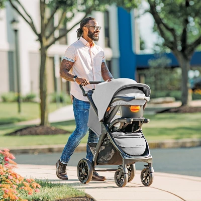 Chicco Brave LE Trio Travel System - Harbor 14 Chicco Brave LE Trio Travel System - Harbor - Image 14