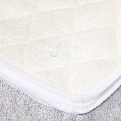Graco Ultra 2-in-1 Premium Foam Dual-Sided Crib & Toddler Mattress 6 Graco Ultra 2-in-1 Premium Foam Dual-Sided Crib & Toddler Mattress - Image 6