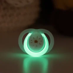 Tommee Tippee Night Pacifier 0-6m - White And Gray - 6pk