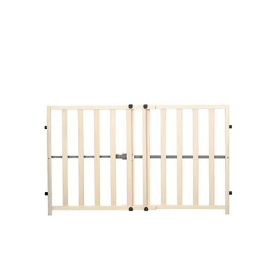 Regalo Wooden Expandable Safety Gate 3 Regalo Wooden Expandable Safety Gate - Image 3