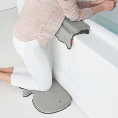Skip Hop Moby Bath Kneeler - Gray 1 Skip Hop Moby Bath Kneeler - Gray