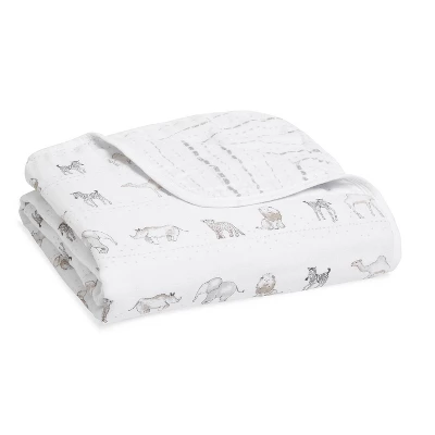 Aden + Anais Essentials Muslin Blanket 3 Aden + Anais Essentials Muslin Blanket - Image 3