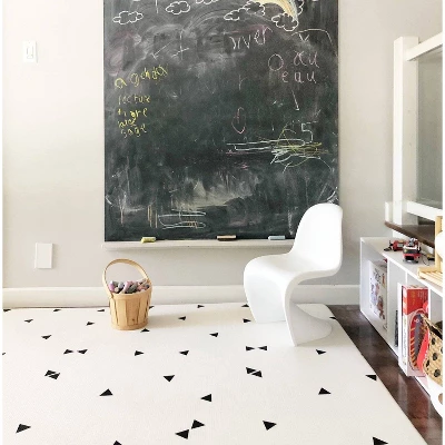 LITTLE Bot Ofie Playmat - Zen Line + Triangle 6 LITTLE Bot Ofie Playmat - Zen Line + Triangle - Image 6