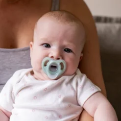 Tommee Tippee Ultra-Light Silicone Baby Pacifier 0-6m - 4pk -Baby Products GUEST b58eeae7 030b 4996 aae2 bc74b3bb1d0d