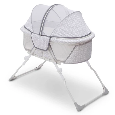 Delta Children EZ Fold Ultra Compact Travel Bassinet - Gray 2 Delta Children EZ Fold Ultra Compact Travel Bassinet - Gray - Image 2
