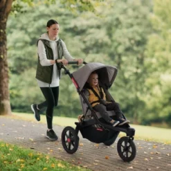 Radio Flyer Momentum Jogging Baby Stroller - Black 29 Radio Flyer Momentum Jogging Baby Stroller - Black -Baby Products GUEST e180883b 16fe 4a9e 95b4 10a9053306de