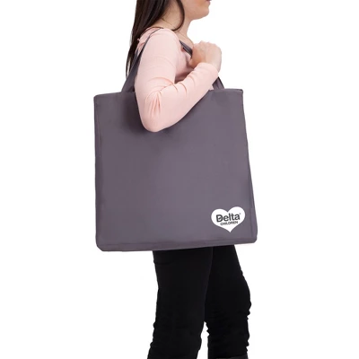 Delta Children EZ Fold Ultra Compact Travel Bassinet - Gray 6 Delta Children EZ Fold Ultra Compact Travel Bassinet - Gray - Image 6