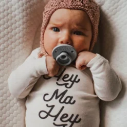 Embe Newborn Binnie Retractable Silicone Pacifier (0-18 Months) -Baby Products GUEST f011fdbc b99e 4f89 a160 6d18e0e17029